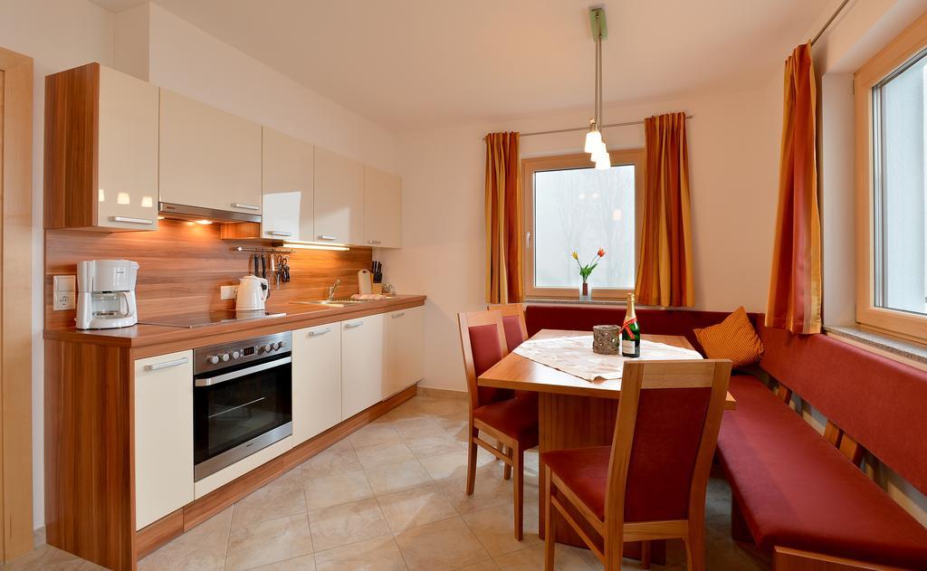 Apart Bianca Zillertal Kaltenbach Room photo